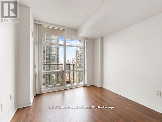 3902 - 35 Mariner Terrace, Toronto, Ontario  M5V 3V9 - Photo 5 - C12797746