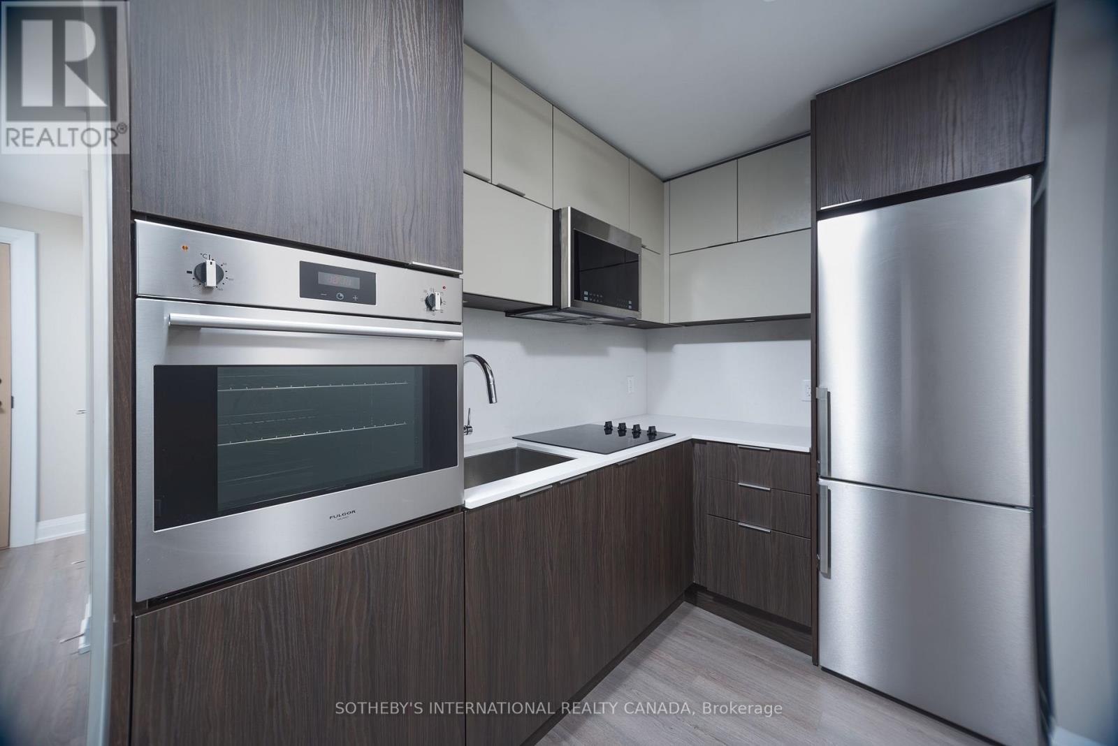 219 - 1 Belsize Drive, Toronto (Mount Pleasant West), Ontario  M4S 0B9 - Photo 3 - C12797748