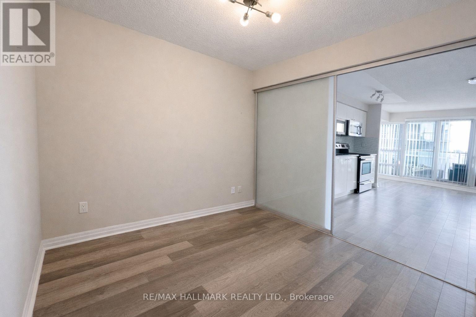 1911 - 2015 Sheppard Avenue E, Toronto, Ontario  M2J 0B3 - Photo 6 - C12797792