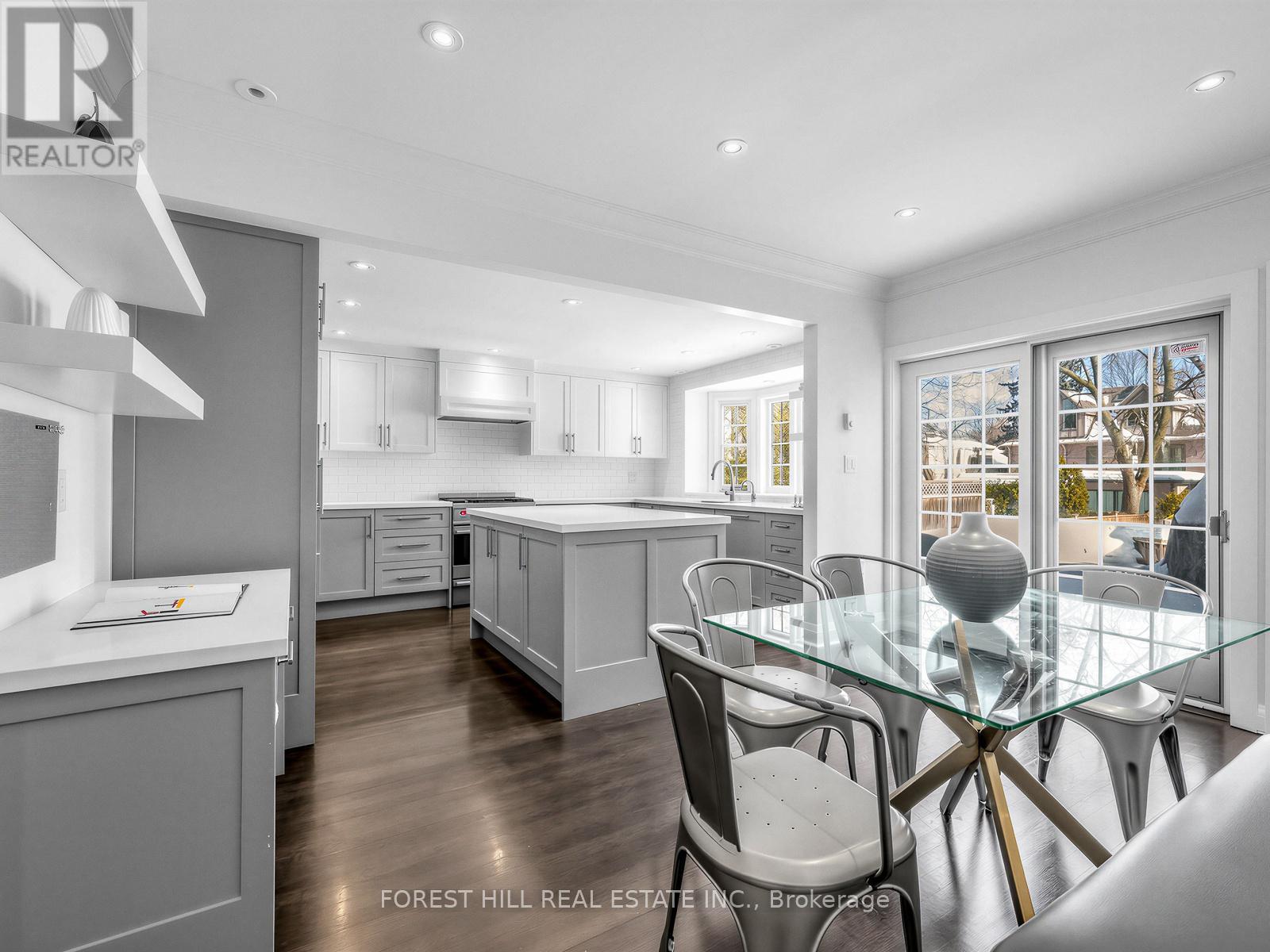 21 Gardiner Road, Toronto, Ontario  M5P 3B4 - Photo 11 - C12797822