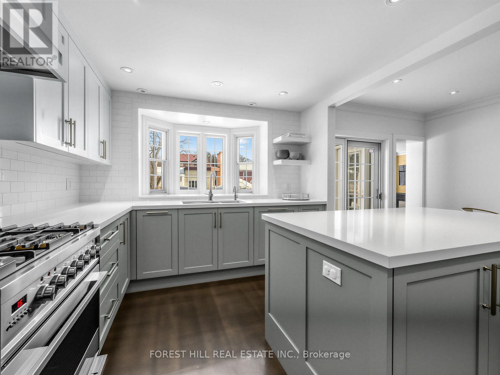 21 Gardiner Road, Toronto, Ontario  M5P 3B4 - Photo 13 - C12797822