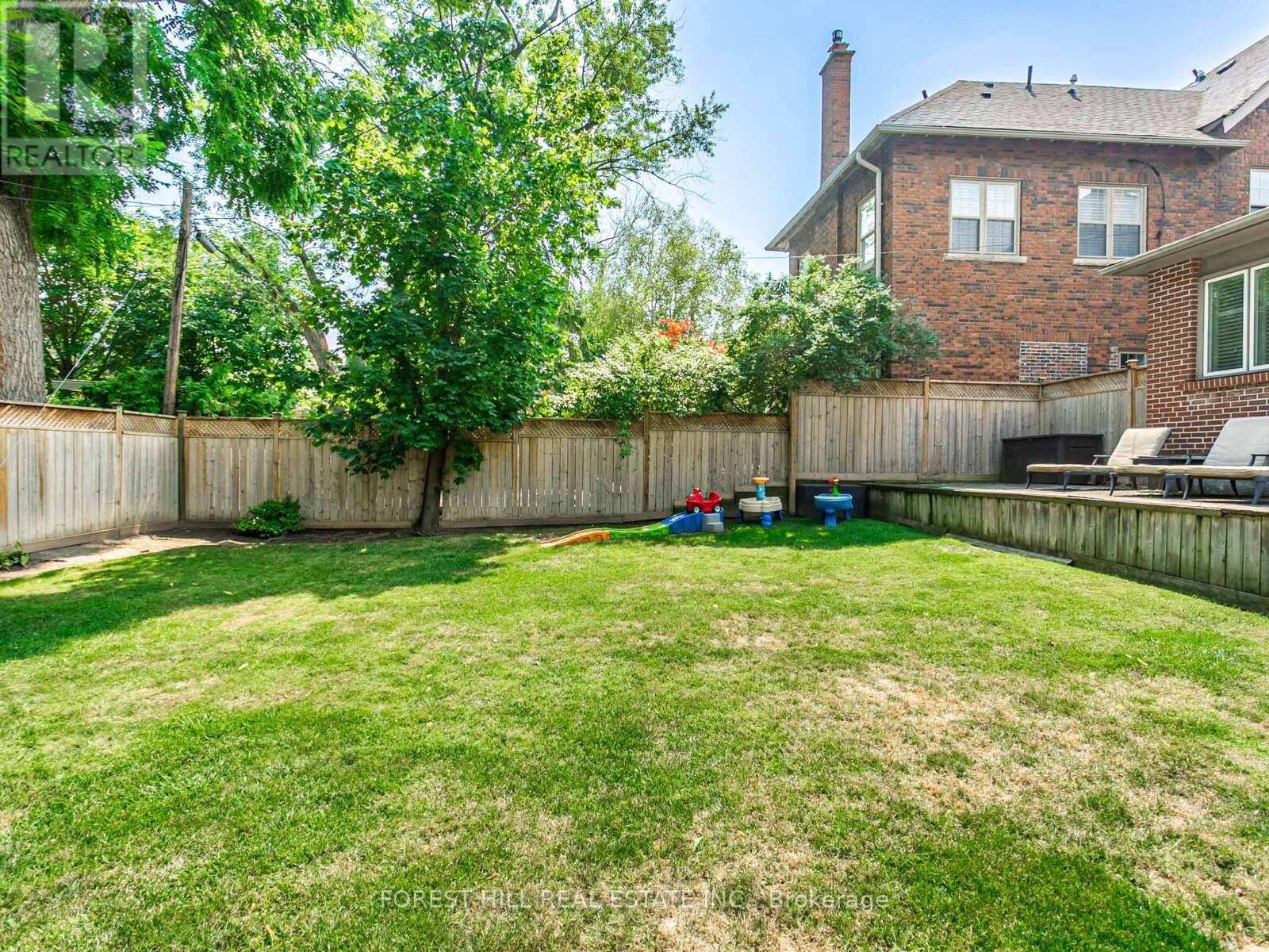 21 Gardiner Road, Toronto, Ontario  M5P 3B4 - Photo 43 - C12797822