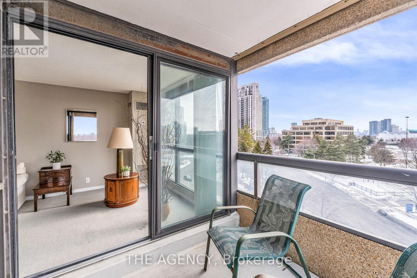 602 - 3 Concorde Place, Toronto (Banbury-Don Mills), Ontario  M3C 3K7 - Photo 17 - C12797870