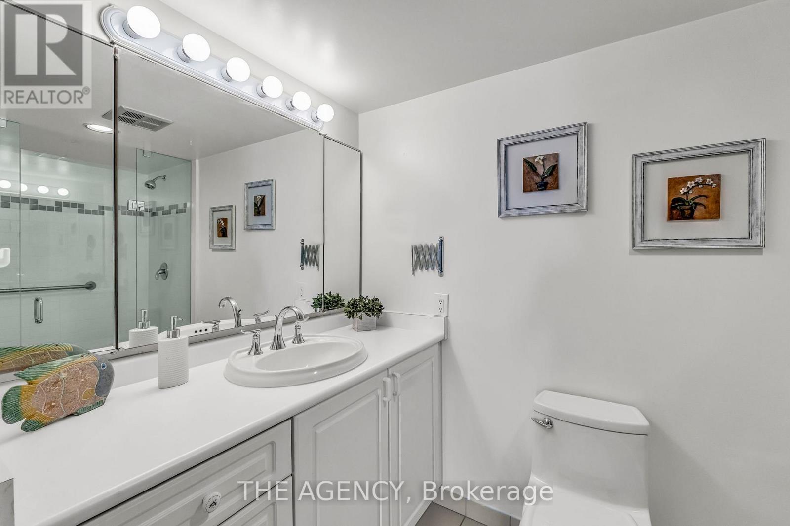 602 - 3 Concorde Place, Toronto (Banbury-Don Mills), Ontario  M3C 3K7 - Photo 22 - C12797870