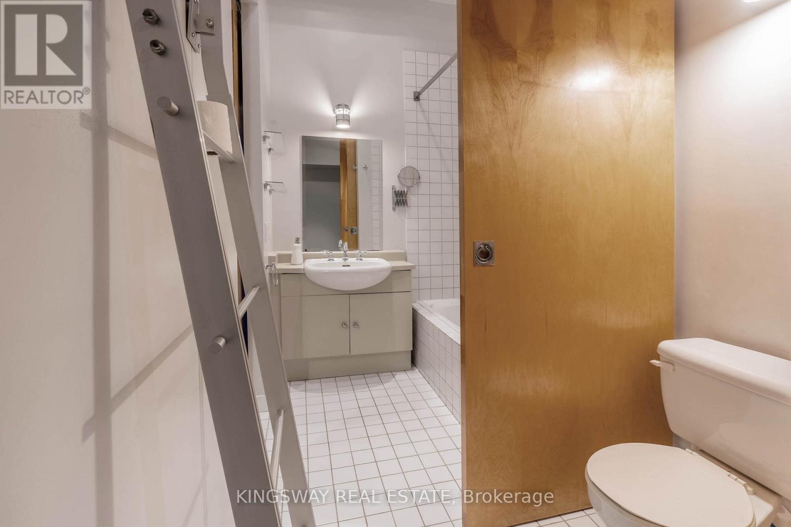 843 - 155 Dalhousie Street, Toronto, Ontario  M5B 2P7 - Photo 10 - C12797874