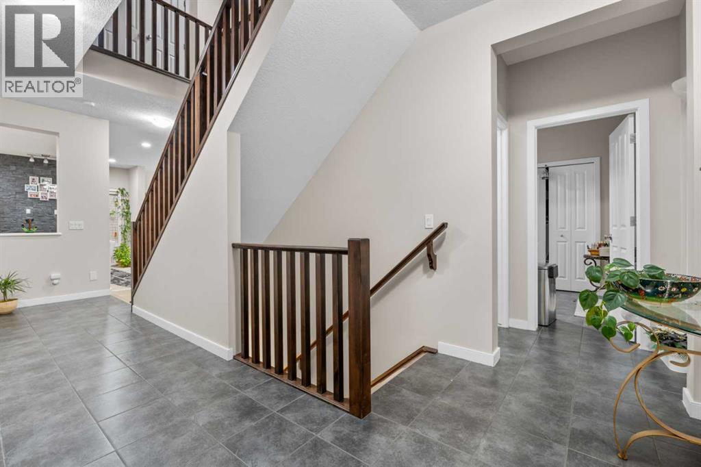 28 Panton Court Nw, Calgary, Alberta  T3K 0X2 - Photo 14 - A2280273