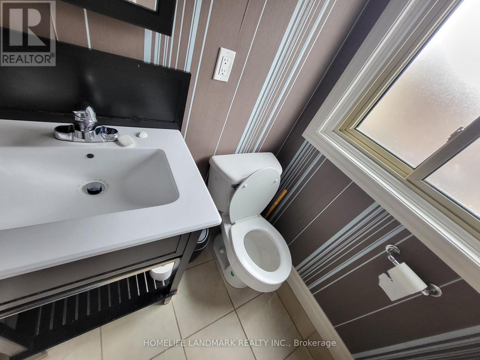 107 Bolland Crescent, Ajax, Ontario  L1S 3H1 - Photo 6 - E12797680