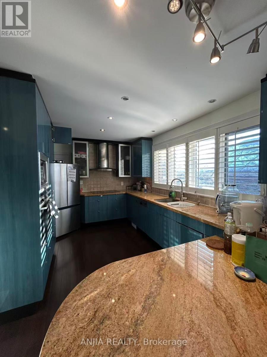 Main - 500 Huntingwood Drive, Toronto, Ontario  M1W 1G4 - Photo 4 - E12797700