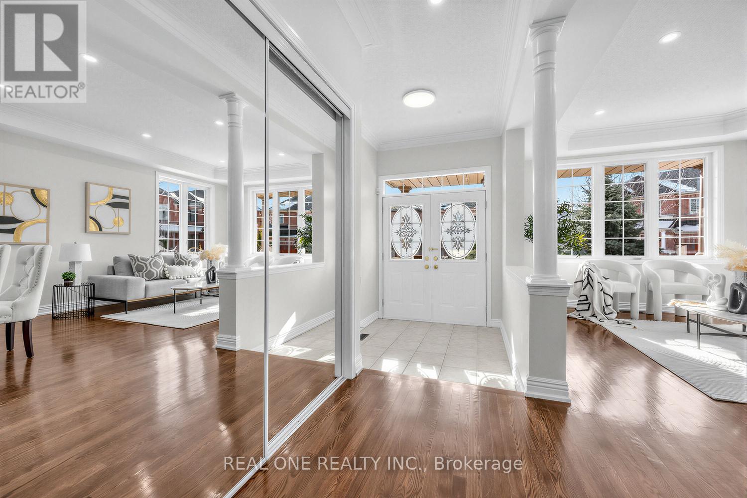 18 Calico Crescent, Markham, Ontario  L6C 3A6 - Photo 12 - N12797674