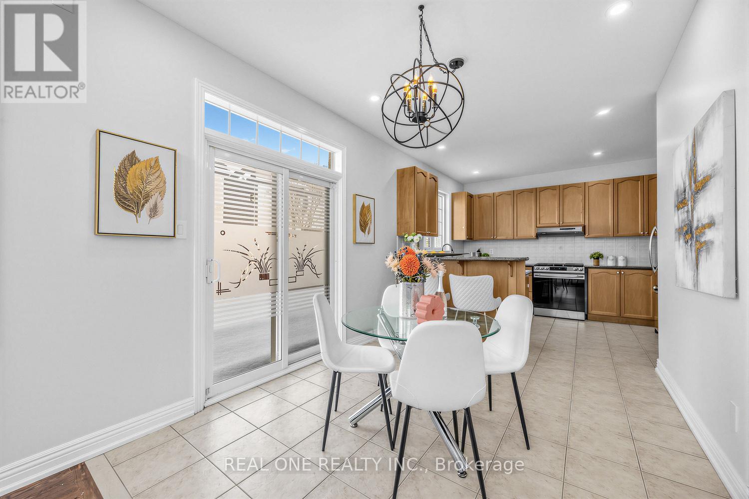 18 Calico Crescent, Markham, Ontario  L6C 3A6 - Photo 17 - N12797674