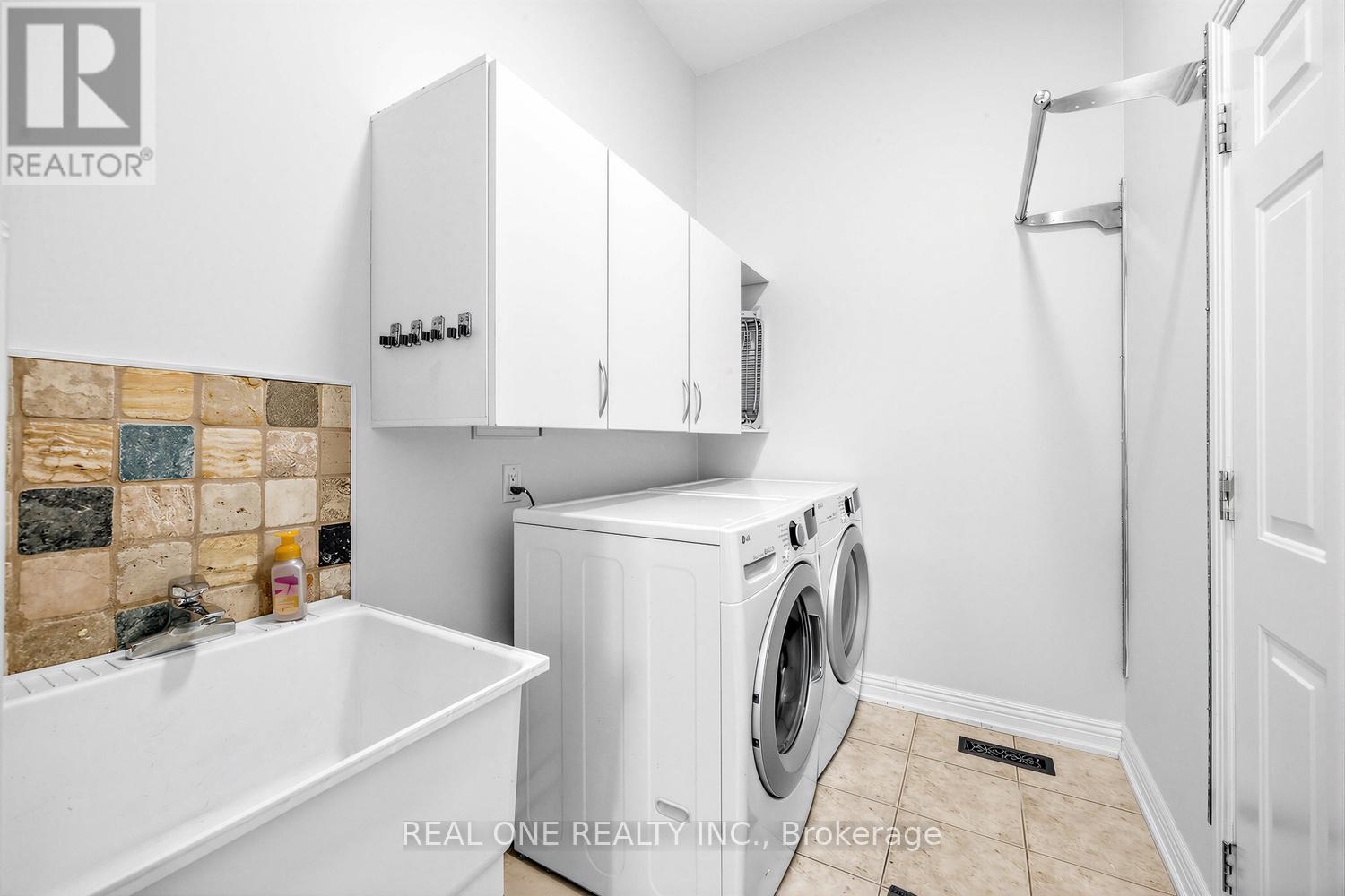 18 Calico Crescent, Markham, Ontario  L6C 3A6 - Photo 19 - N12797674