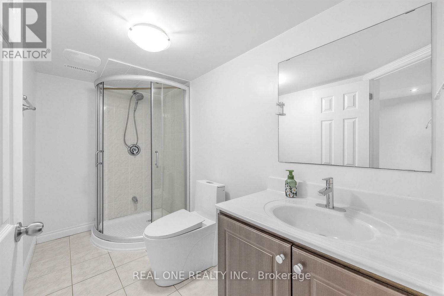 18 Calico Crescent, Markham, Ontario  L6C 3A6 - Photo 34 - N12797674