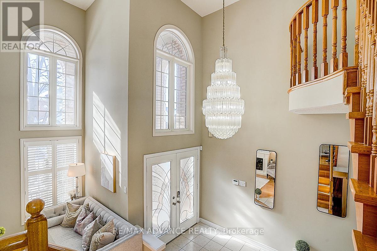 16 St Etienne Drive, Vaughan (Vellore Village), Ontario  L4H 2X4 - Photo 10 - N12797678