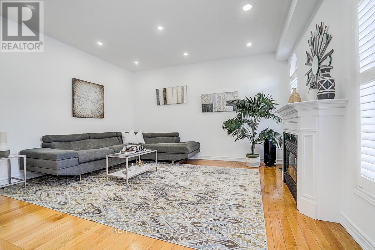 16 St Etienne Drive, Vaughan (Vellore Village), Ontario  L4H 2X4 - Photo 14 - N12797678