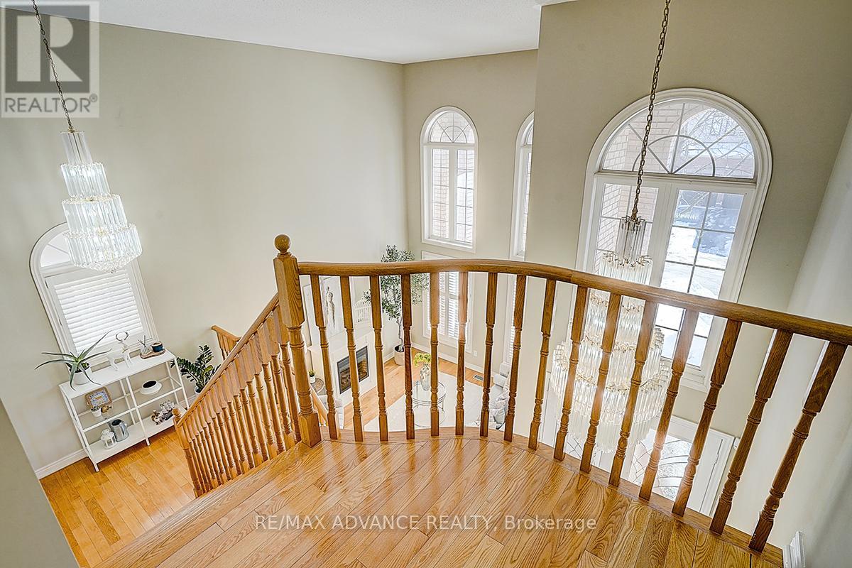 16 St Etienne Drive, Vaughan (Vellore Village), Ontario  L4H 2X4 - Photo 21 - N12797678