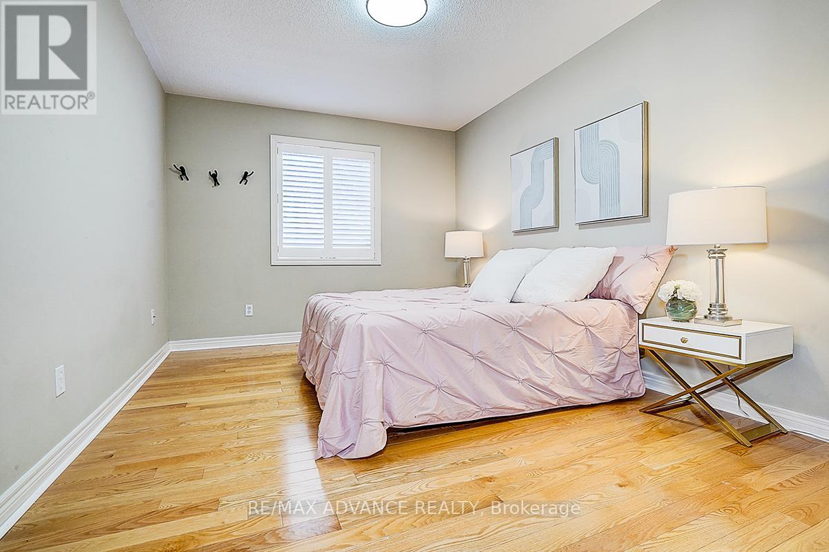 16 St Etienne Drive, Vaughan (Vellore Village), Ontario  L4H 2X4 - Photo 30 - N12797678