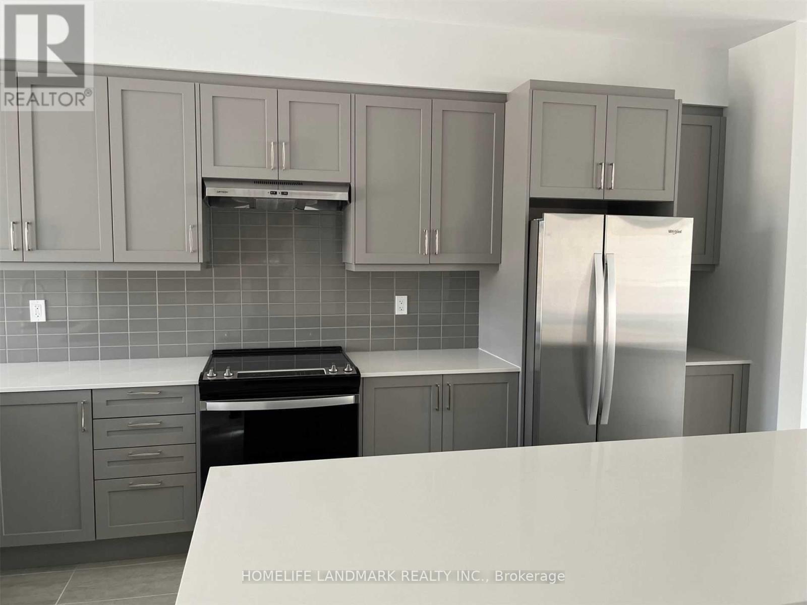 77 Seguin Street, Richmond Hill, Ontario  L4E 1H8 - Photo 3 - N12797724