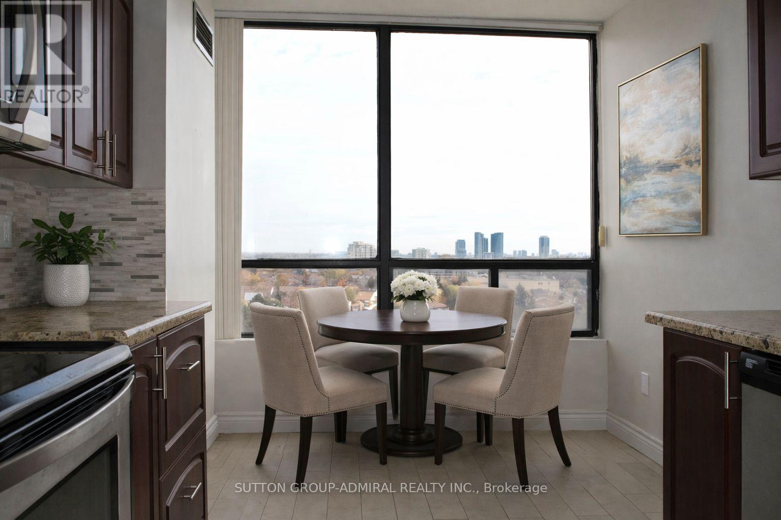 1109 - 7440 Bathurst Street, Vaughan (Brownridge), Ontario  L4J 7K8 - Photo 3 - N12797756