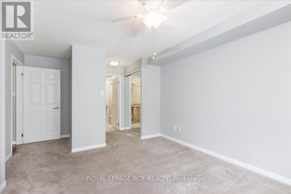 212 - 900 Bogart Mill Trail, Newmarket (Gorham-College Manor), Ontario  L3Y 8V5 - Photo 14 - N12797790