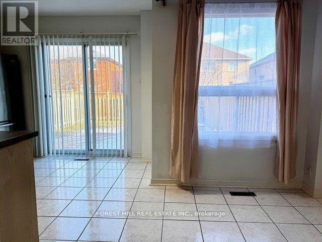 21 Baltic Street, Richmond Hill (Langstaff), Ontario  L4B 4H8 - Photo 9 - N12797912