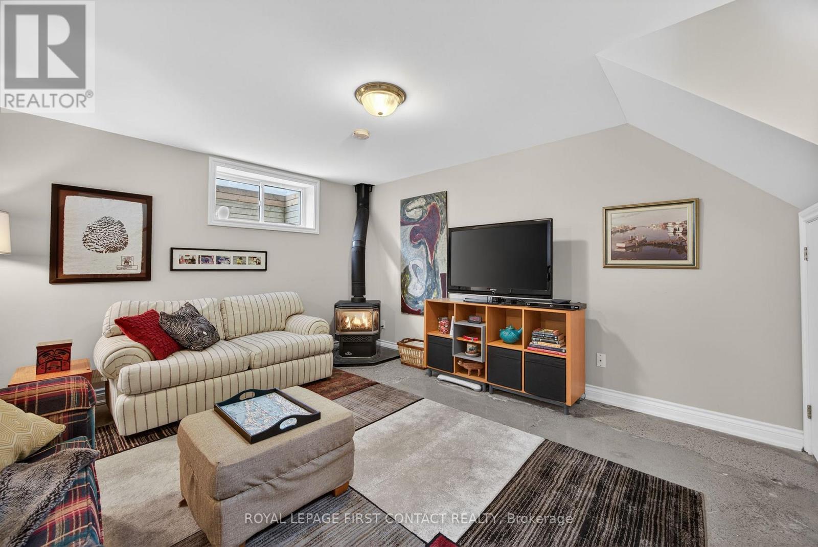 162 Kempenfelt Drive, Barrie (North Shore), Ontario  L4M 1C2 - Photo 31 - S12797780