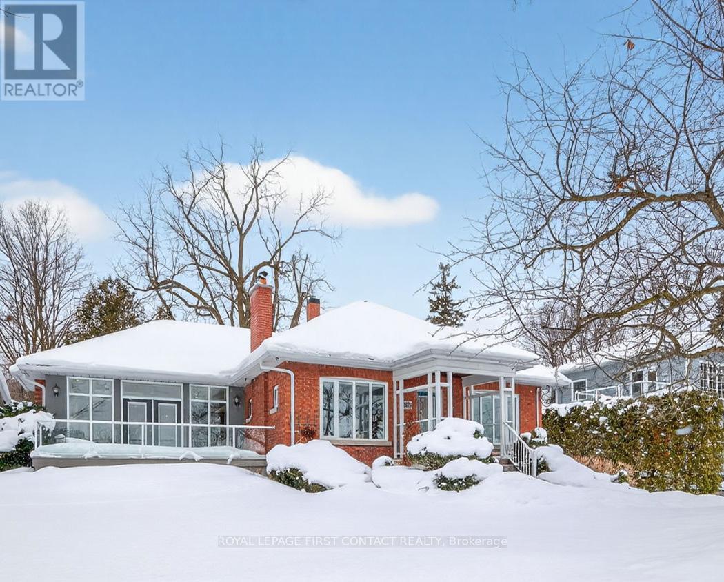 162 Kempenfelt Drive, Barrie (North Shore), Ontario  L4M 1C2 - Photo 47 - S12797780