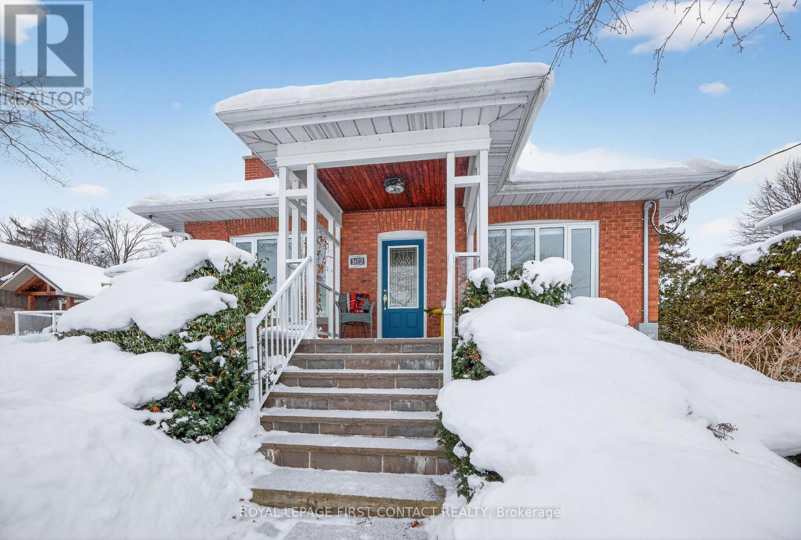 162 Kempenfelt Drive, Barrie (North Shore), Ontario  L4M 1C2 - Photo 6 - S12797780