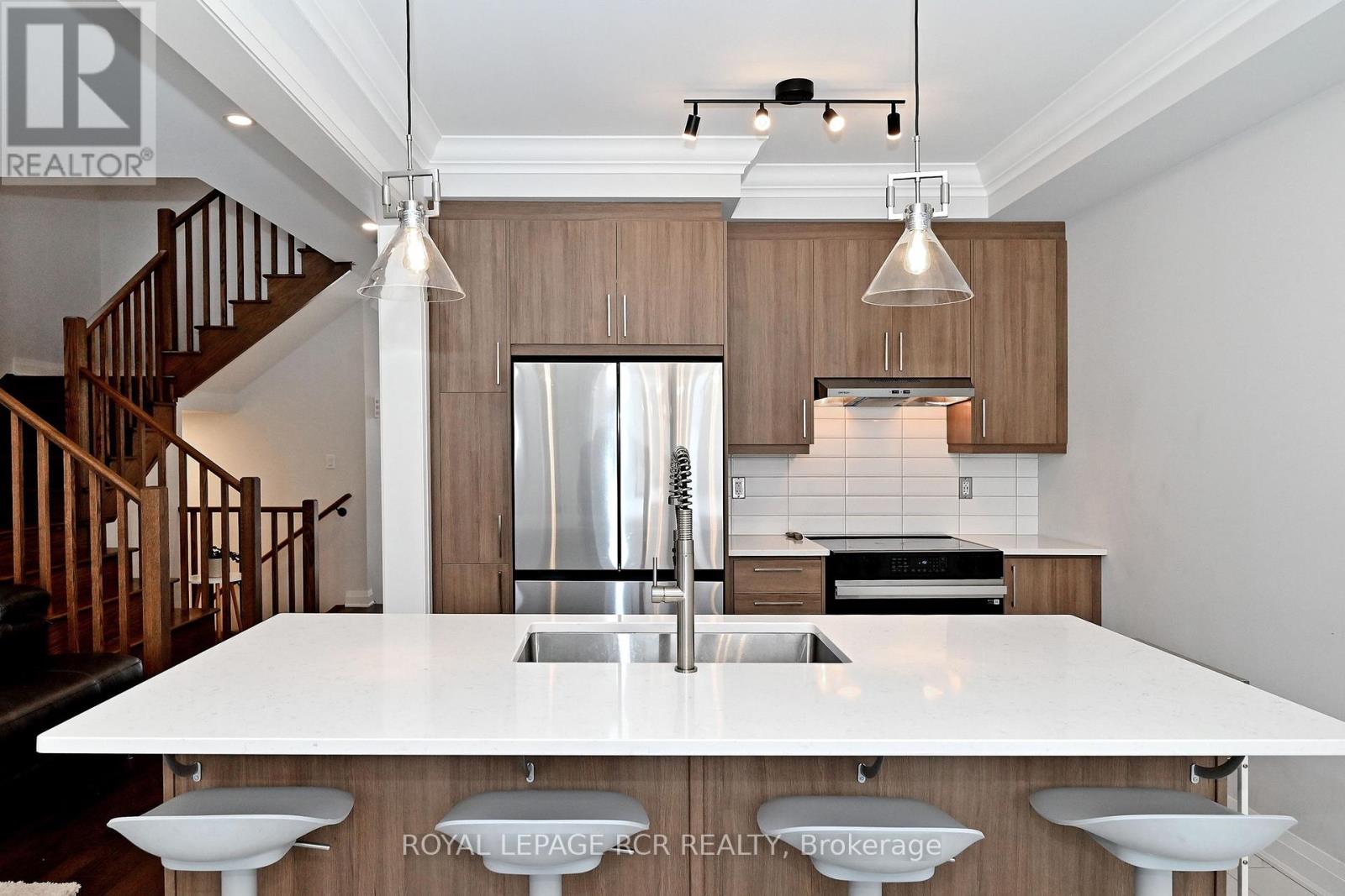 20 Betterridge Trail, Barrie, Ontario  L9J 0G5 - Photo 19 - S12797794