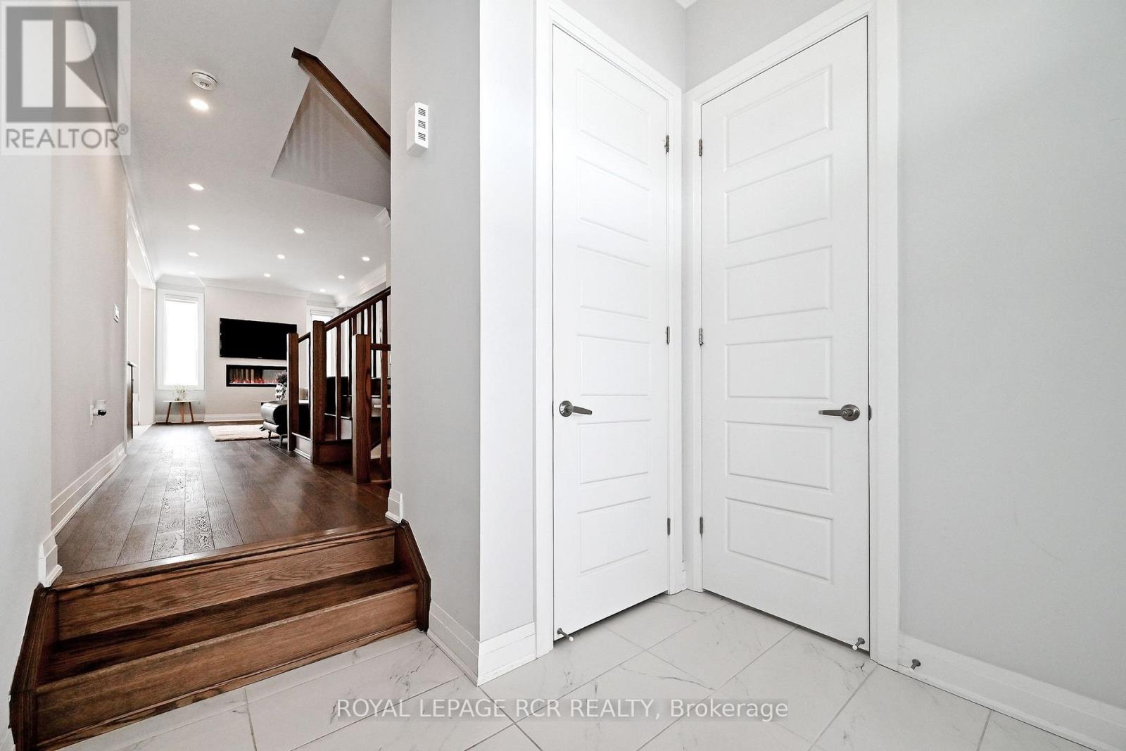 20 Betterridge Trail, Barrie, Ontario  L9J 0G5 - Photo 6 - S12797794