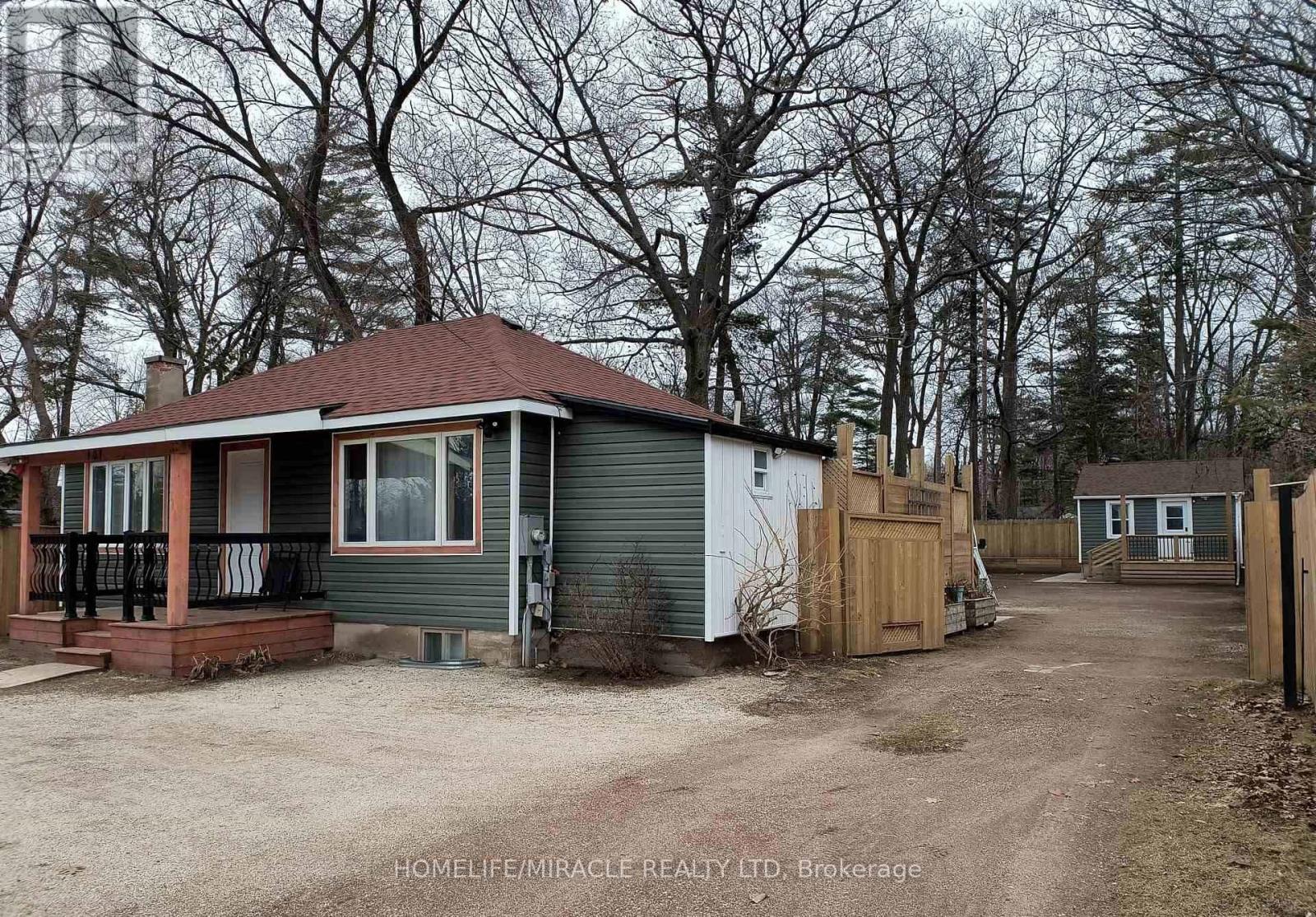 101 River Road E, Wasaga Beach, Ontario  L9Z 2L1 - Photo 2 - S12797882