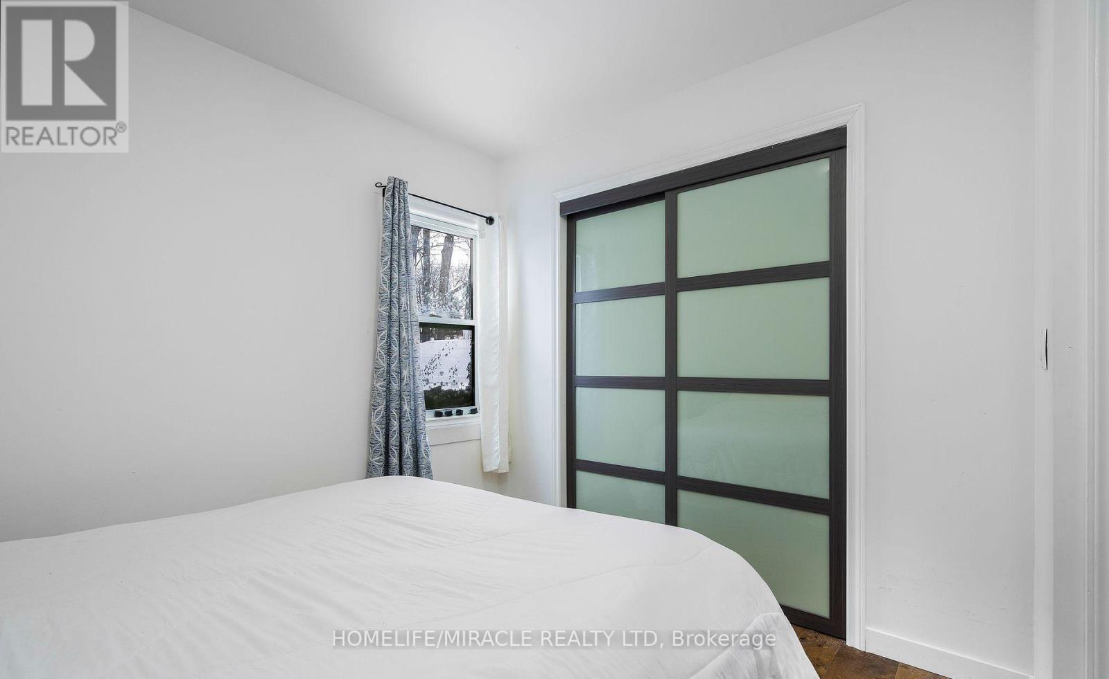 101 River Road E, Wasaga Beach, Ontario  L9Z 2L1 - Photo 21 - S12797882