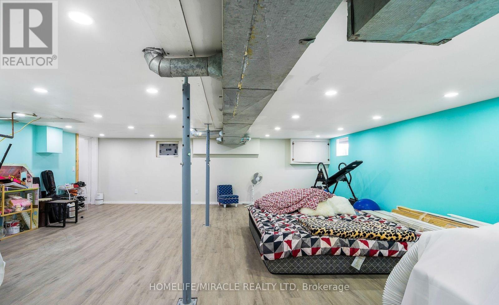 101 River Road E, Wasaga Beach, Ontario  L9Z 2L1 - Photo 26 - S12797882