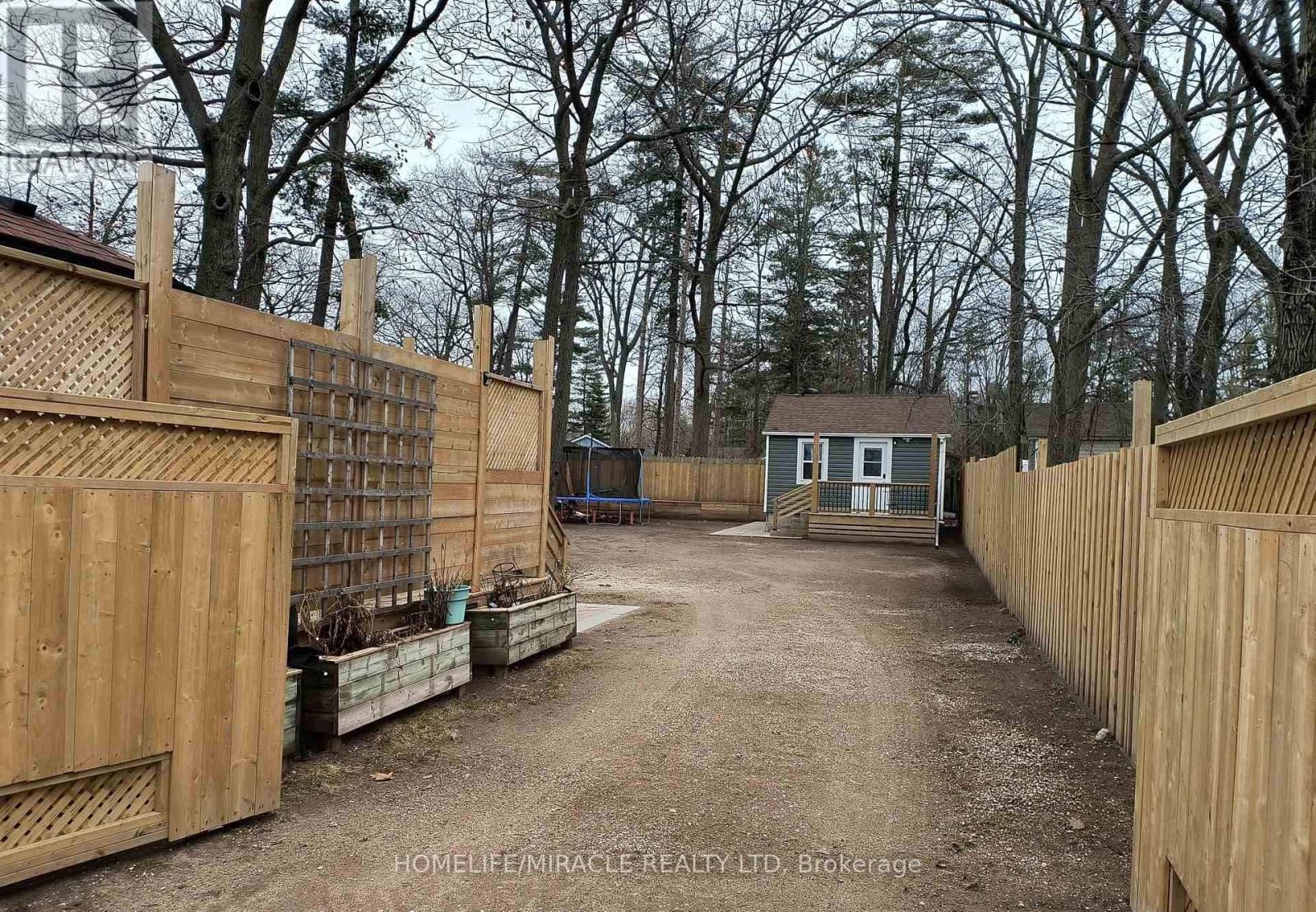 101 River Road E, Wasaga Beach, Ontario  L9Z 2L1 - Photo 27 - S12797882