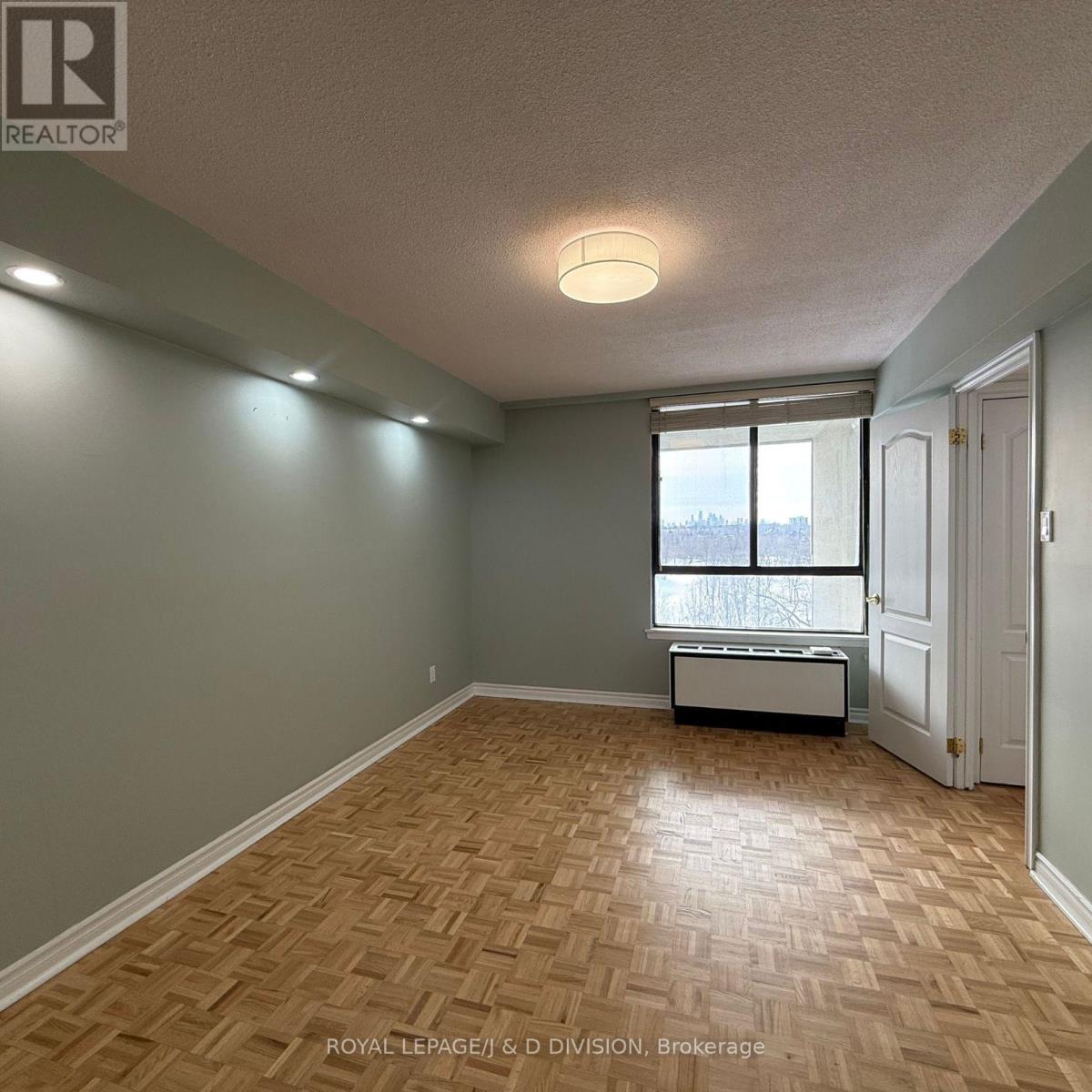 B4 - 284 Mill Road, Toronto (Markland Wood), Ontario  M9C 4W6 - Photo 14 - W12797666