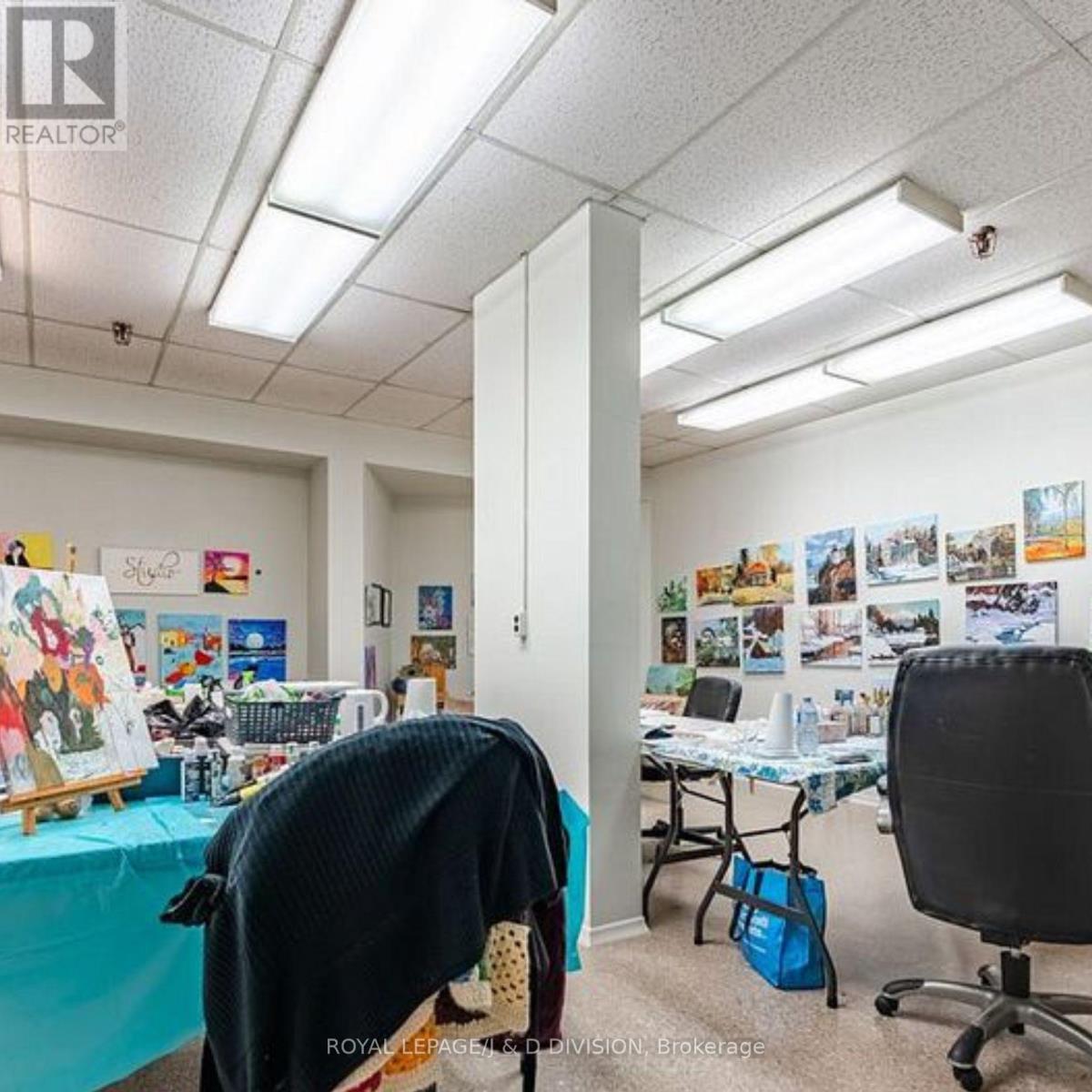 B4 - 284 Mill Road, Toronto (Markland Wood), Ontario  M9C 4W6 - Photo 29 - W12797666