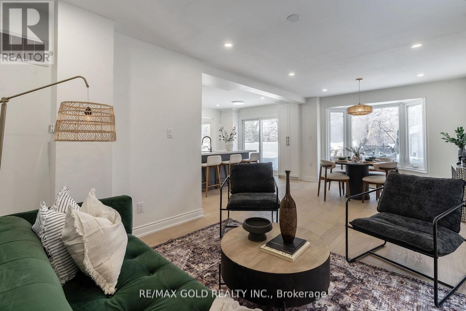 1138 Sawgrass Crescent, Mississauga, Ontario  L5C 3V4 - Photo 18 - W12797752