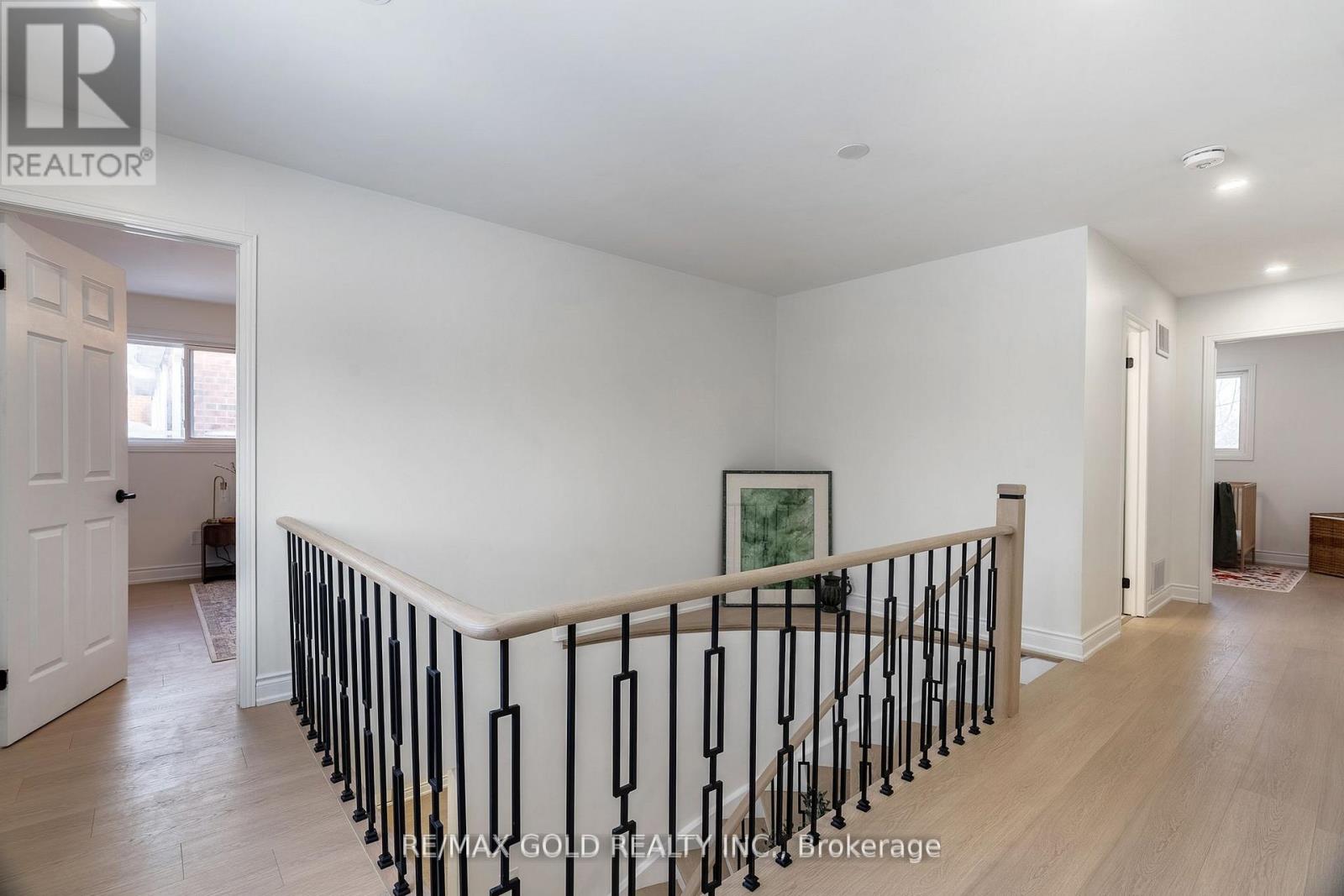 1138 Sawgrass Crescent, Mississauga, Ontario  L5C 3V4 - Photo 22 - W12797752