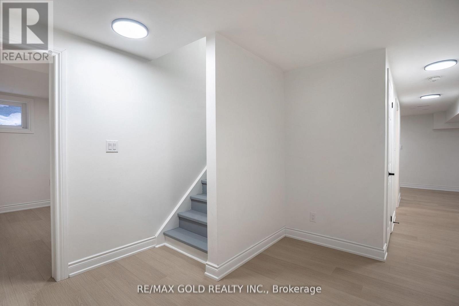 1138 Sawgrass Crescent, Mississauga, Ontario  L5C 3V4 - Photo 38 - W12797752