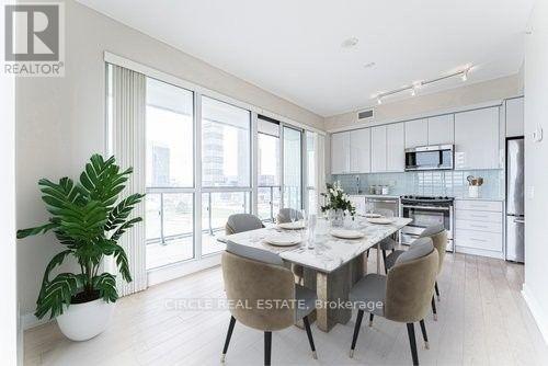 1207 - 10 Park Lawn Road, Toronto (Mimico), Ontario  M8V 0H9 - Photo 2 - W12797802