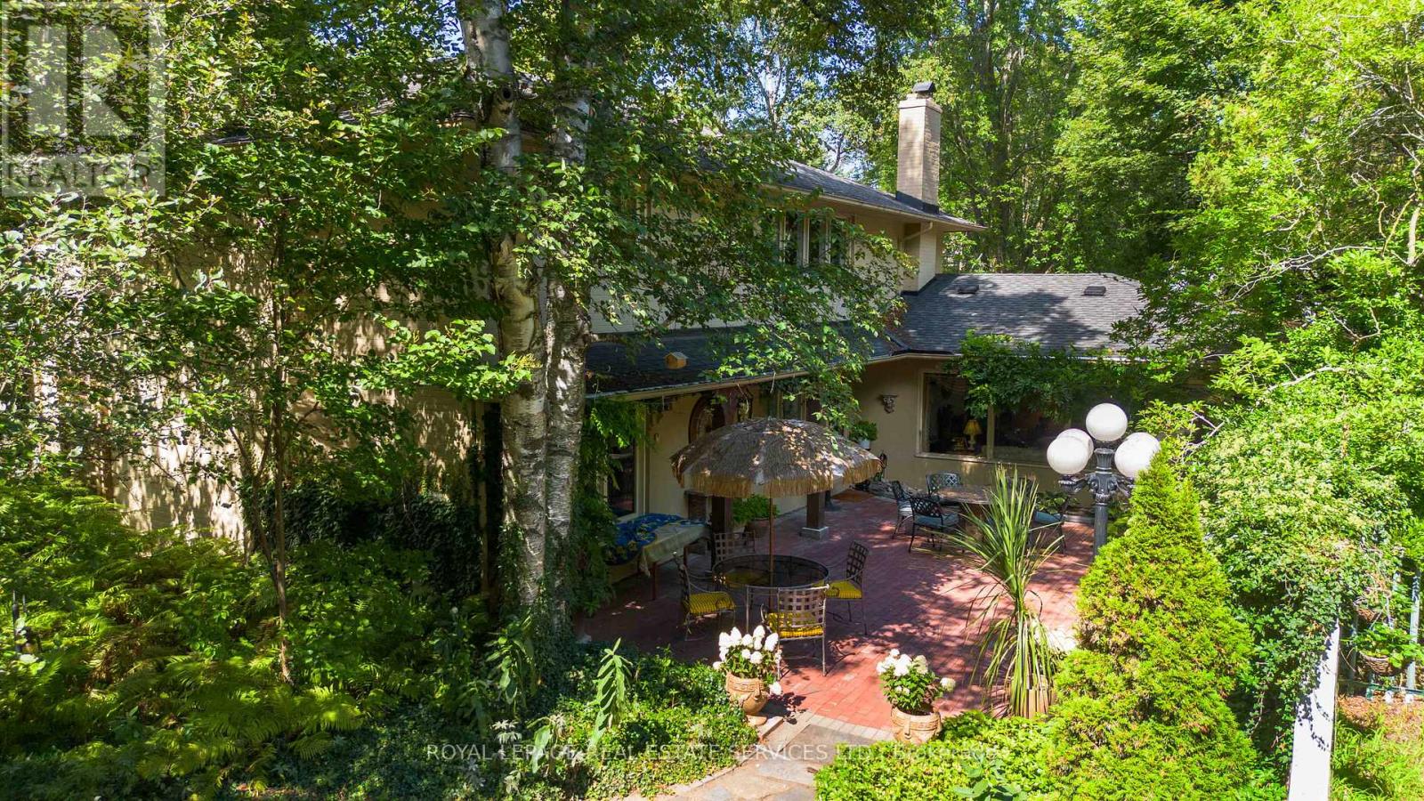 150 Cairncroft Road, Oakville (Mo Morrison), Ontario  L6J 4L9 - Photo 41 - W12797804