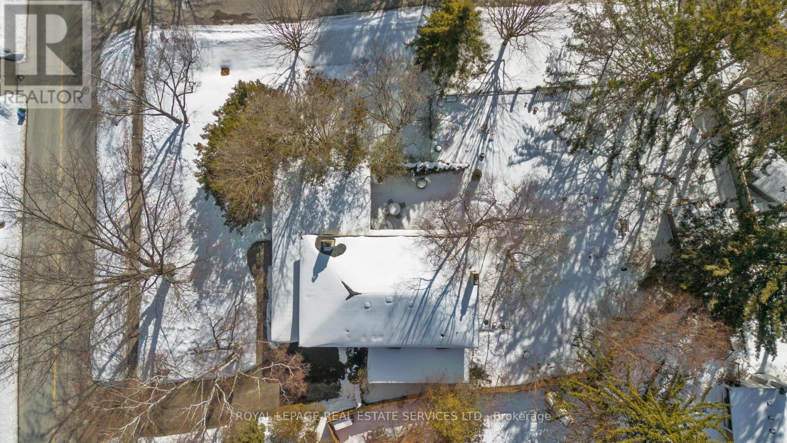 150 Cairncroft Road, Oakville (Mo Morrison), Ontario  L6J 4L9 - Photo 47 - W12797804