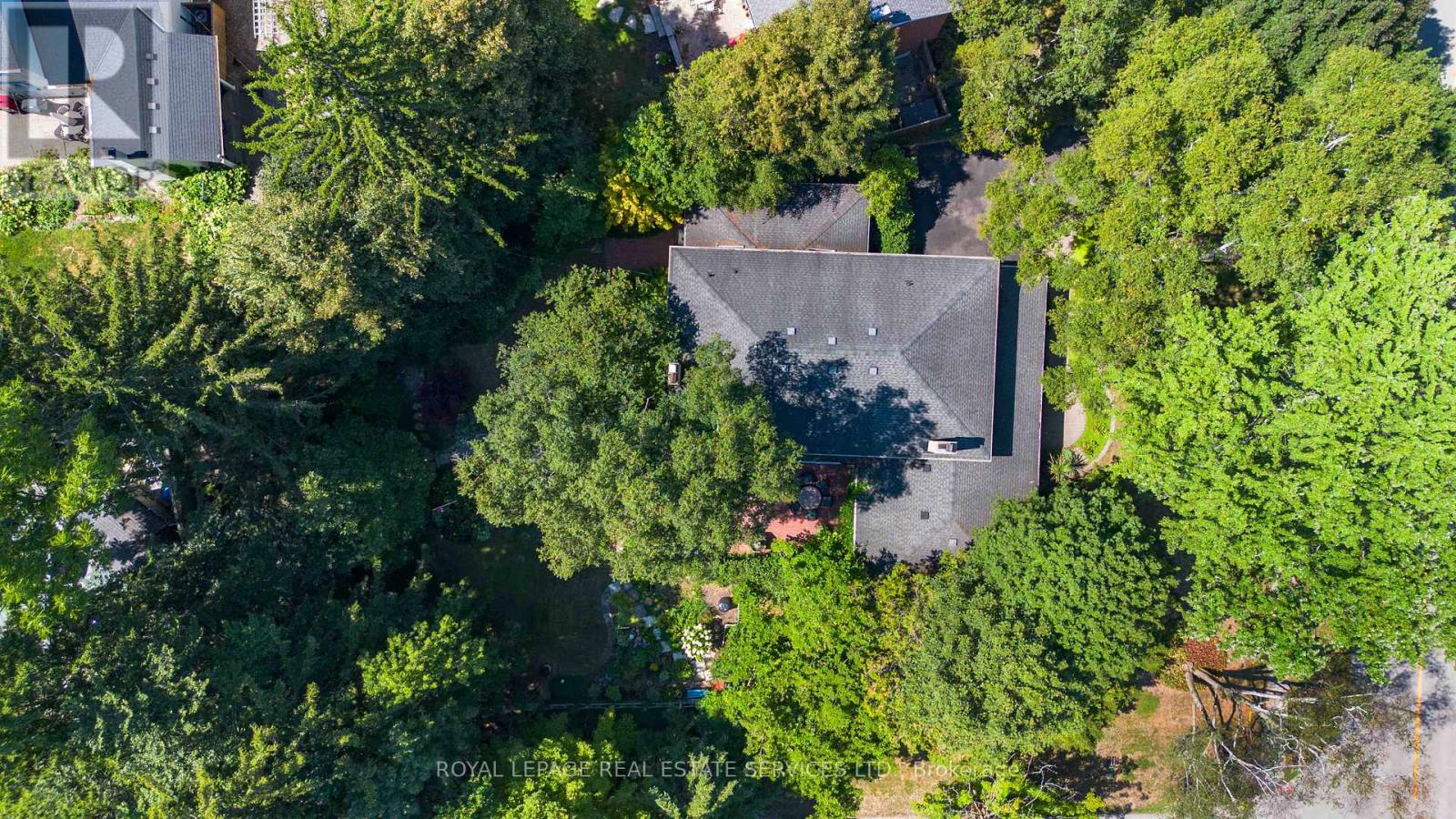 150 Cairncroft Road, Oakville (Mo Morrison), Ontario  L6J 4L9 - Photo 48 - W12797804