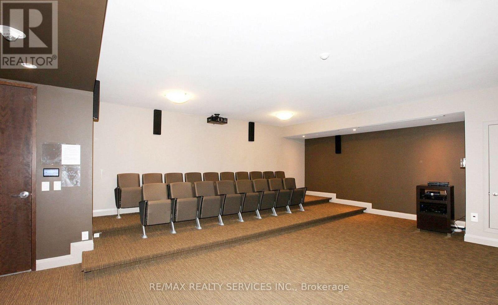 1308 - 100 John Street, Brampton (Downtown Brampton), Ontario  L6N 2S8 - Photo 34 - W12797848