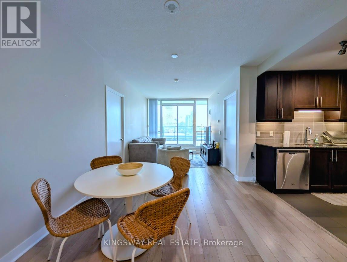 302 - 3975 Grand Park Drive, Mississauga (City Centre), Ontario  L5B 0K4 - Photo 10 - W12797904