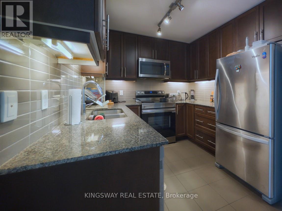 302 - 3975 Grand Park Drive, Mississauga (City Centre), Ontario  L5B 0K4 - Photo 2 - W12797904