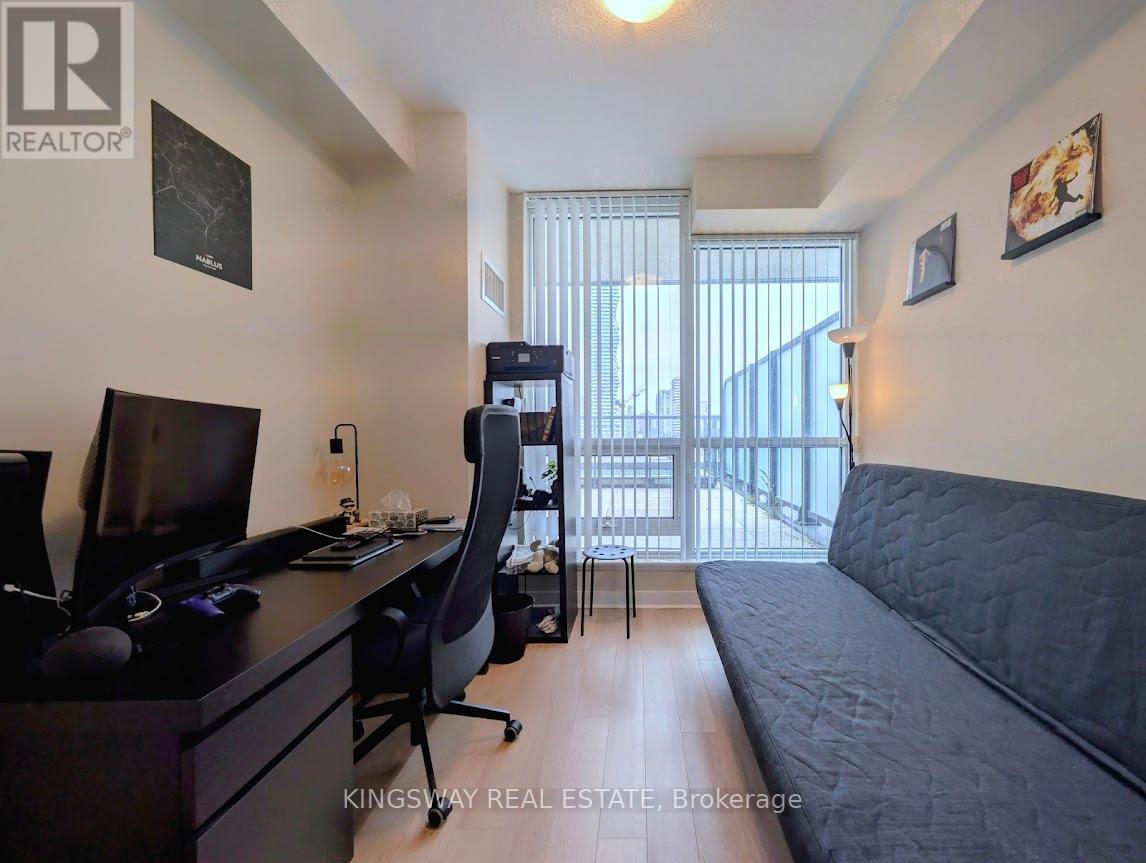 302 - 3975 Grand Park Drive, Mississauga (City Centre), Ontario  L5B 0K4 - Photo 6 - W12797904
