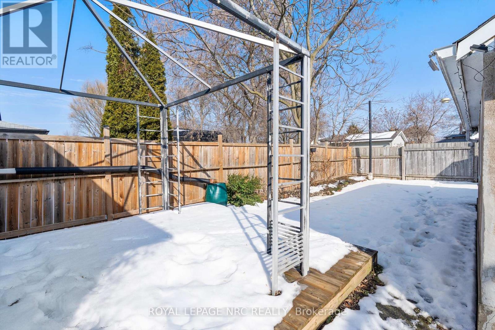 64 Haynes Avenue, St. Catharines, Ontario  L2R 3Z3 - Photo 36 - X12600044