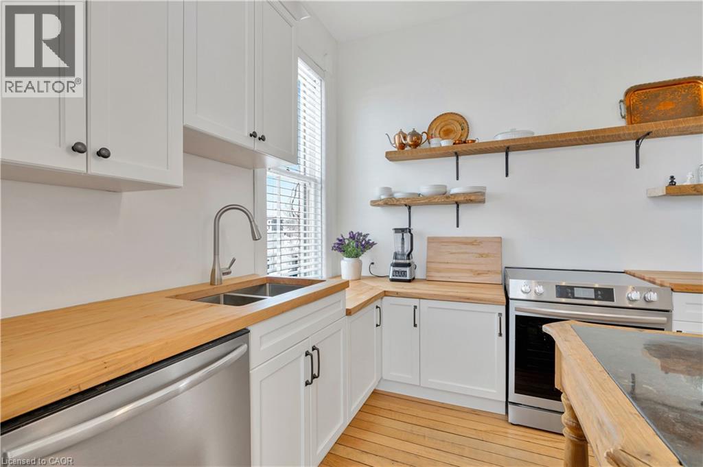 4 Sherman Street, Thamesville, Ontario  N0P 2K0 - Photo 13 - 40804678