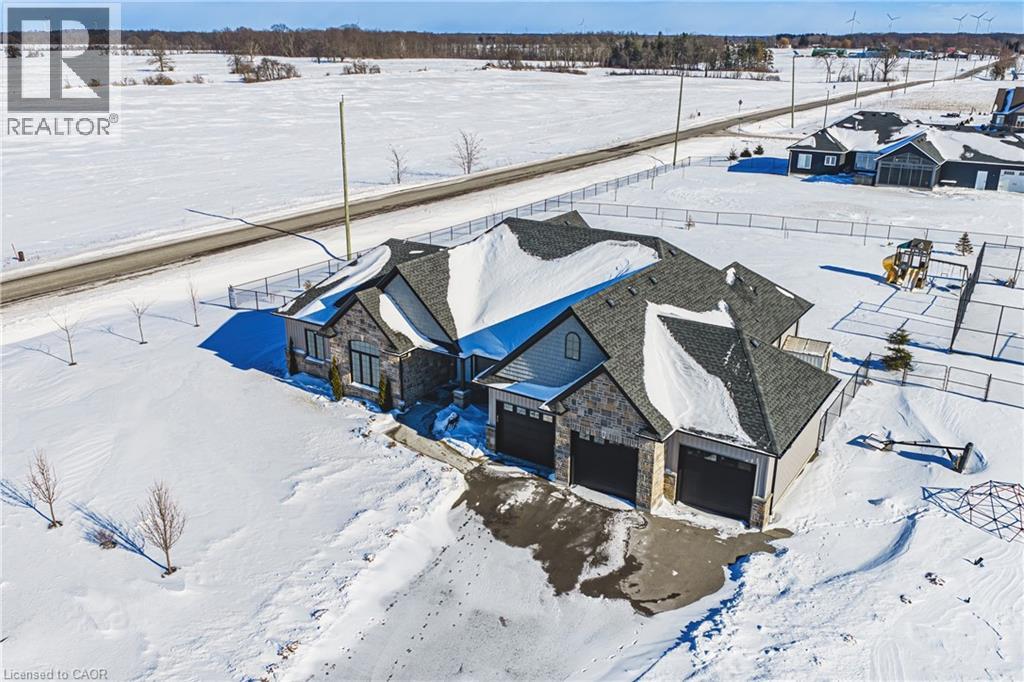 1 Phillips Court, Dunnville, Ontario  N1A 2W2 - Photo 3 - 40802963