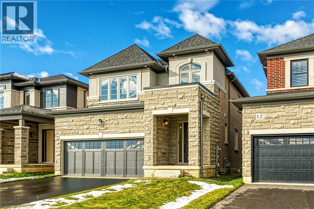 16 SAGEWOOD Drive, Hamilton, Ontario